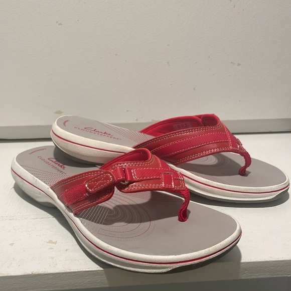 Clarks Shoes - 🩴Clark’s Breeze Reyna Sandals Size 8 Medium Sandals